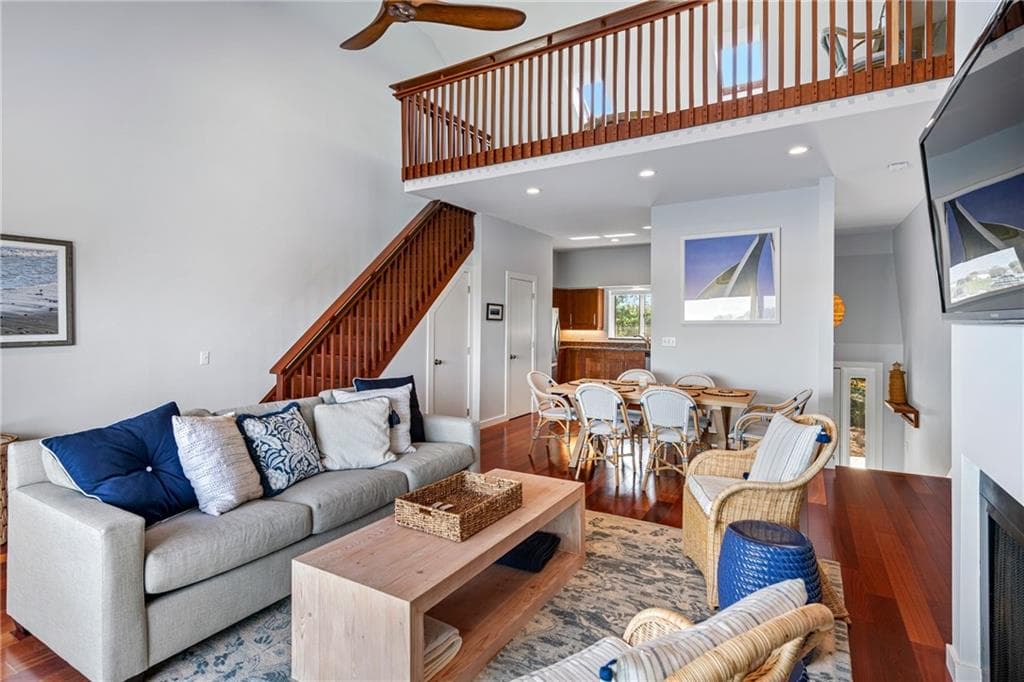 Condominium at 157 Harrison Avenue UNIT 7, Newport, photo 12 of 36