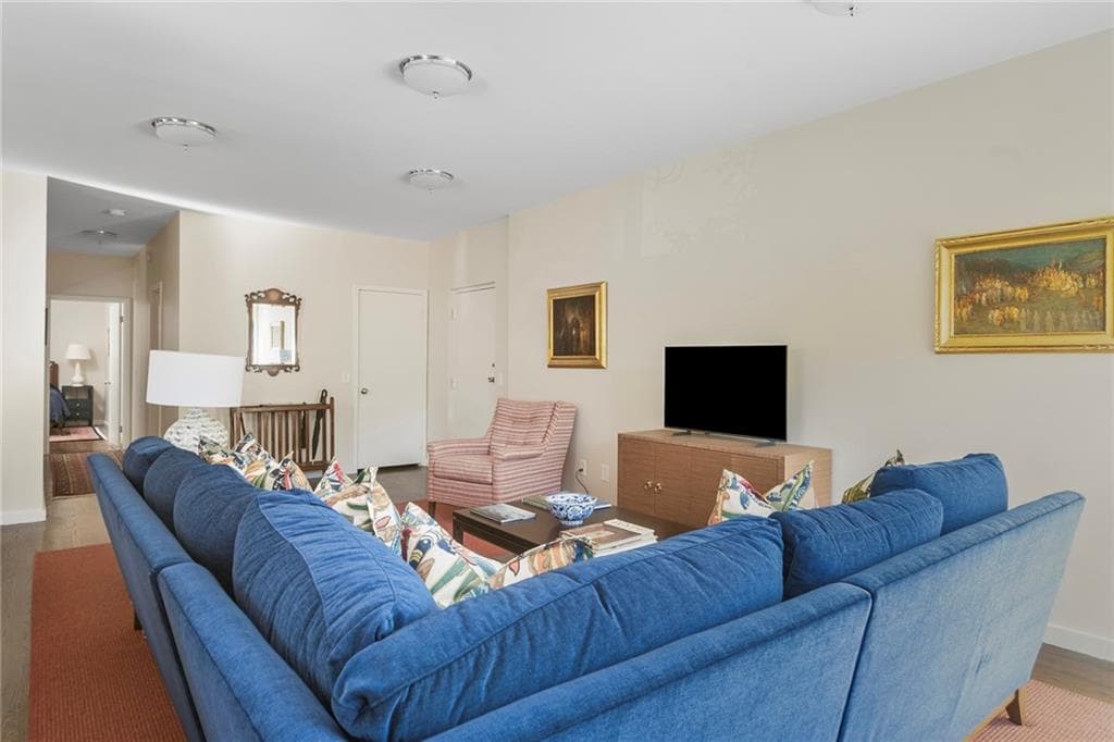 Condominium at 30 Blackstone Boulevard UNIT 201, Providence, photo 8 of 33