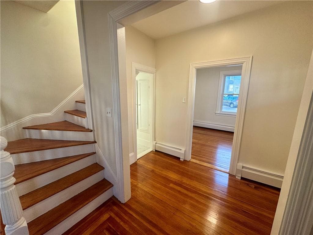 Single Family Residence at 14 Yale Avenue, Providence, photo 3 of 15
