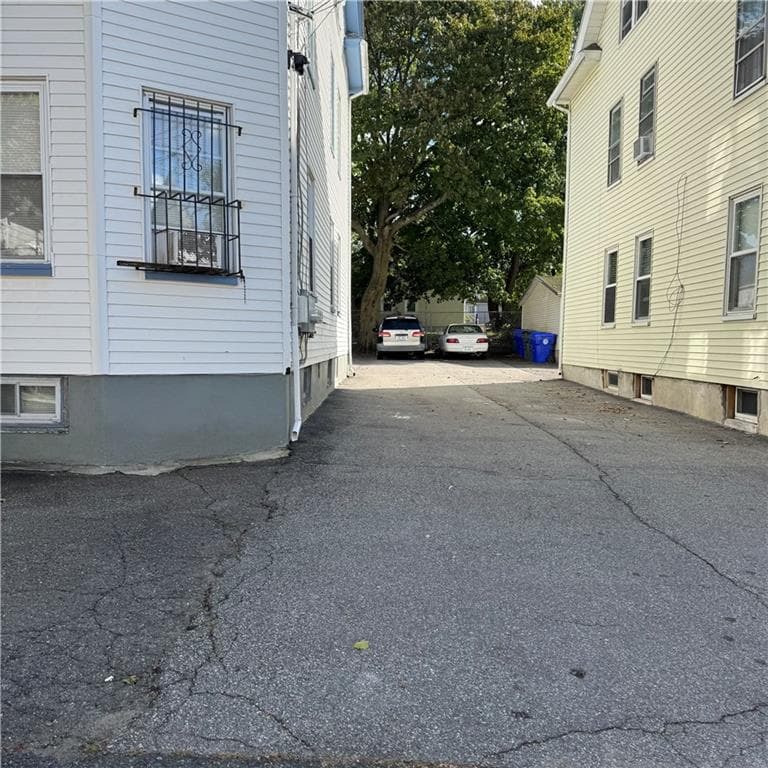 Multi Family at 16 Calla Street, Providence, photo 4 of 47