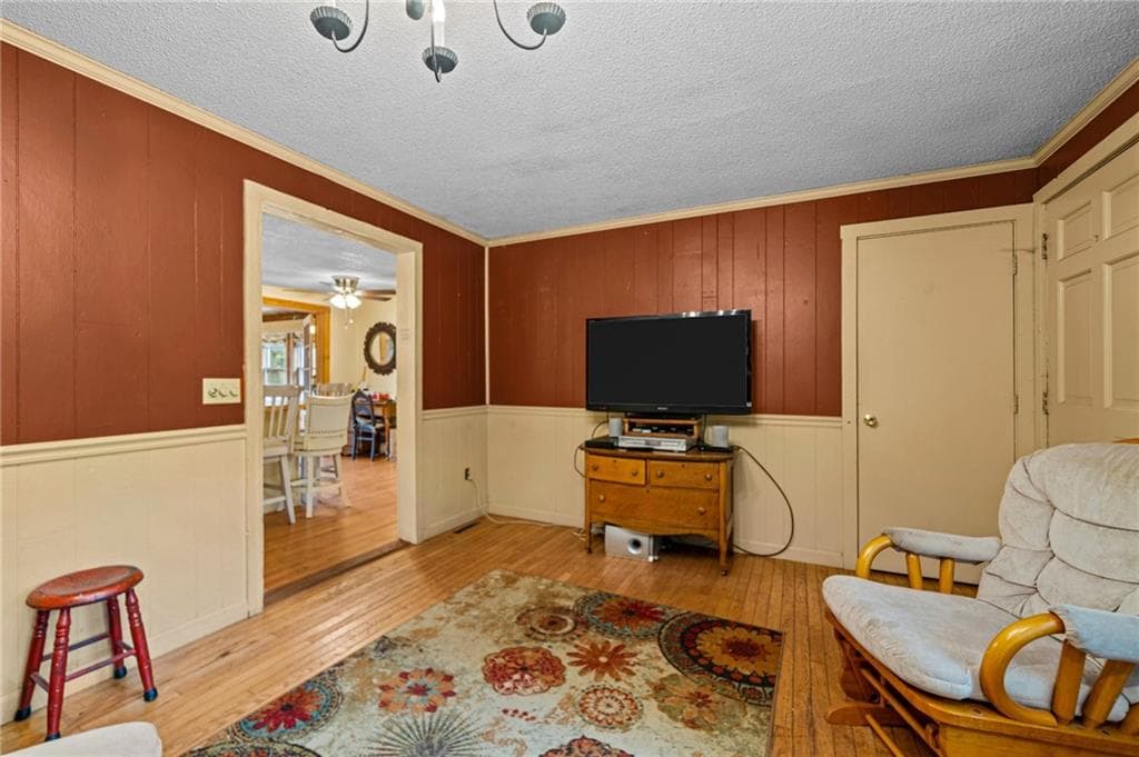 Single Family Residence at North Kingstown, photo 6 of 28
