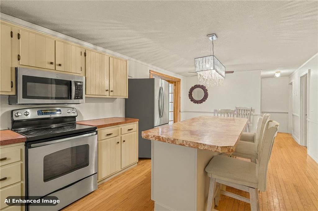 Single Family Residence at North Kingstown, photo 10 of 28