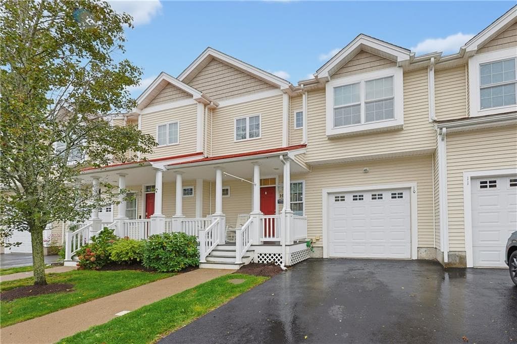 Condominium at 164 Bear Hill Road UNIT 10, Cumberland, photo 3 of 34