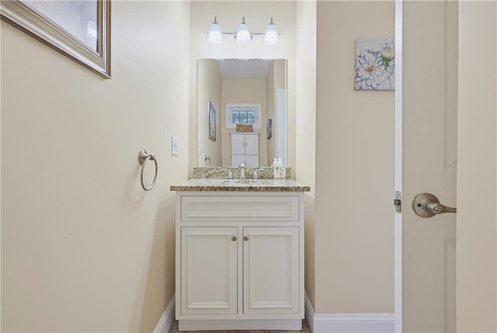 Condominium at 164 Bear Hill Road UNIT 10, Cumberland, photo 11 of 34