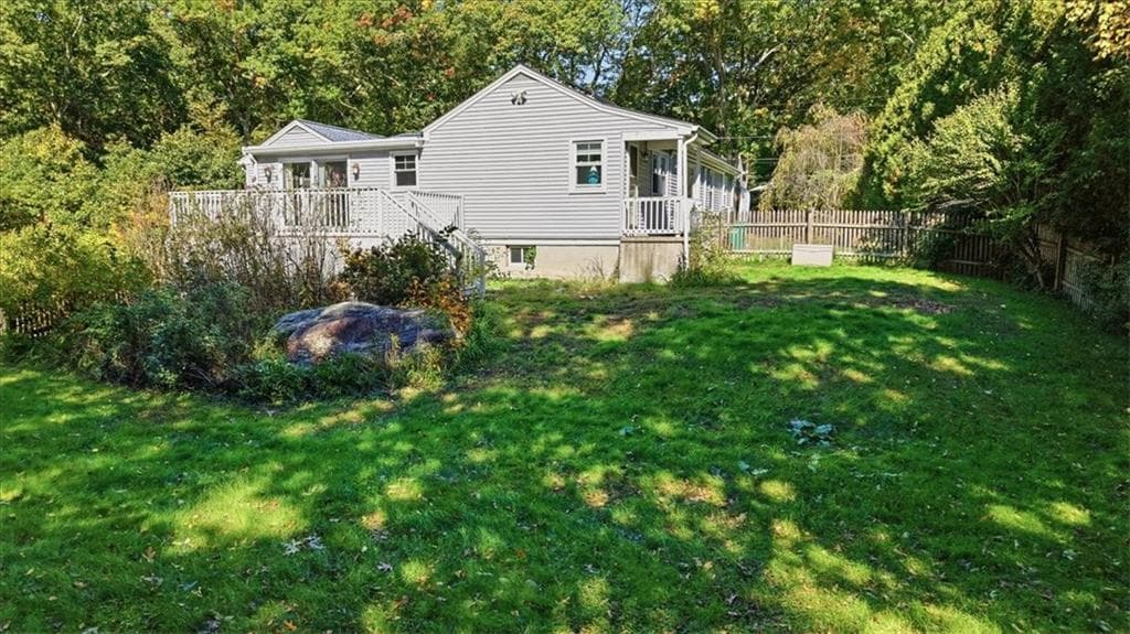 Single Family Residence at 131 Henry Street, Uxbridge, photo 8 of 35