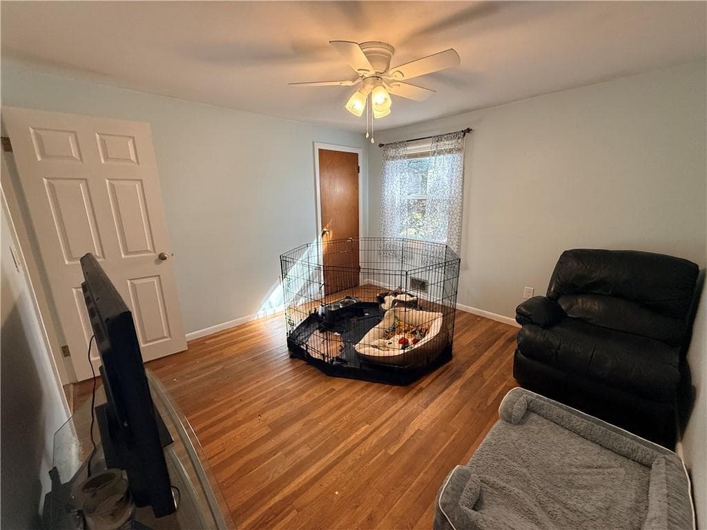 Single Family Residence at 61 Calderwood Drive, Warwick, photo 25 of 29