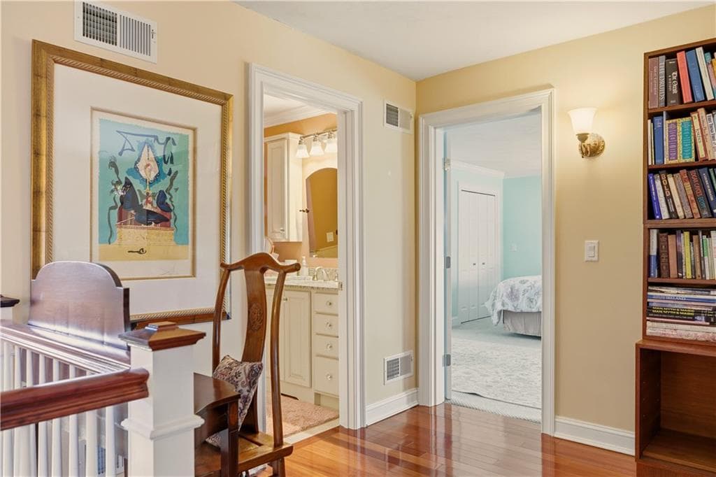 Single Family Residence at 121 Seaside Drive, Jamestown, photo 23 of 47