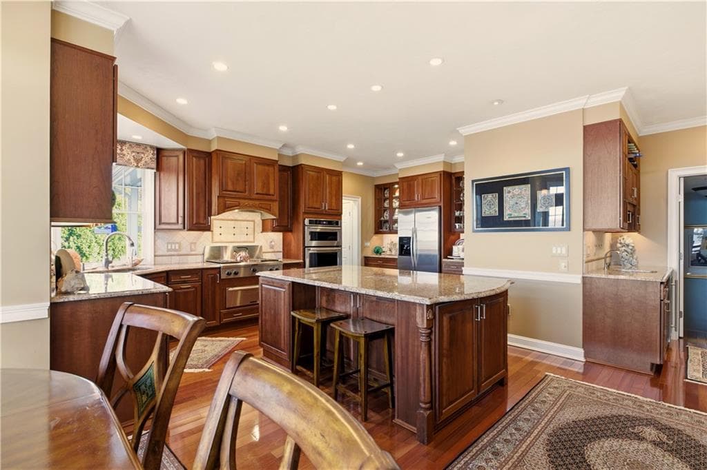 Single Family Residence at 121 Seaside Drive, Jamestown, photo 13 of 47