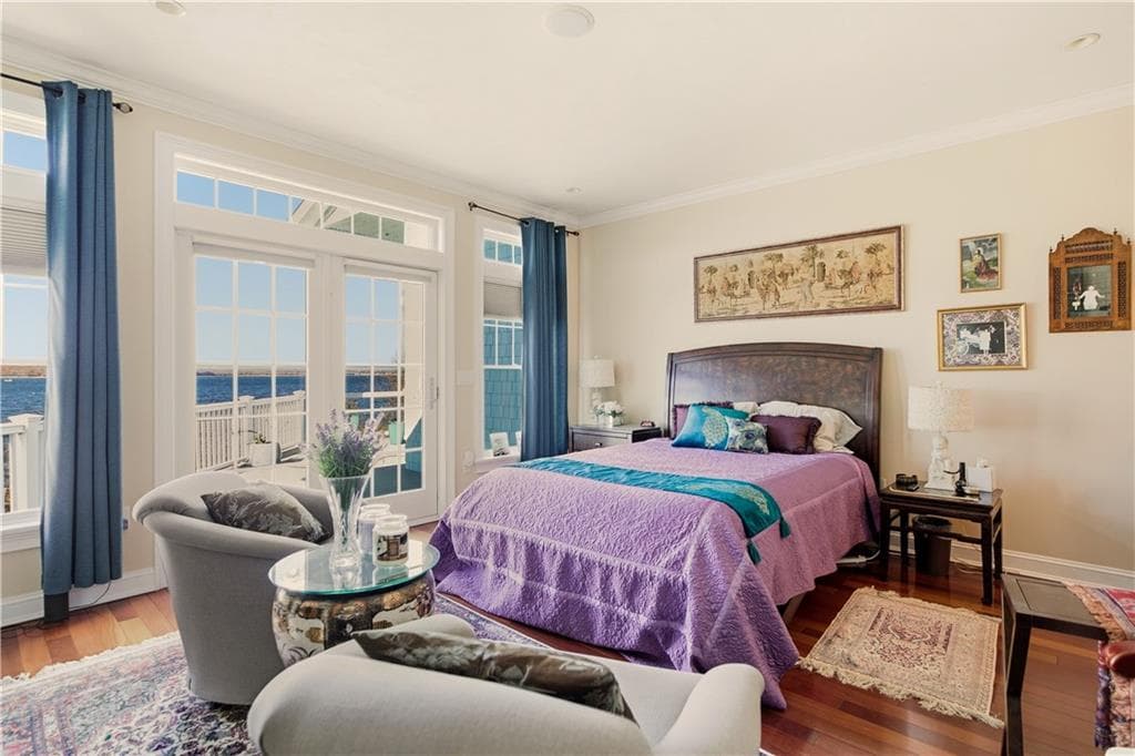 Single Family Residence at 121 Seaside Drive, Jamestown, photo 17 of 47