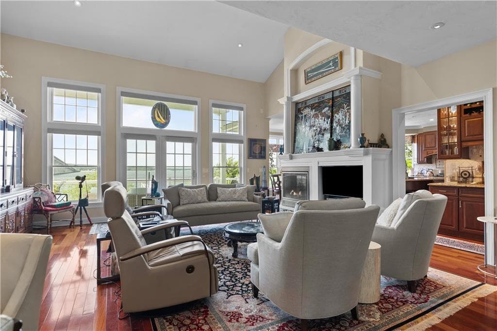 Single Family Residence at 121 Seaside Drive, Jamestown, photo 7 of 47