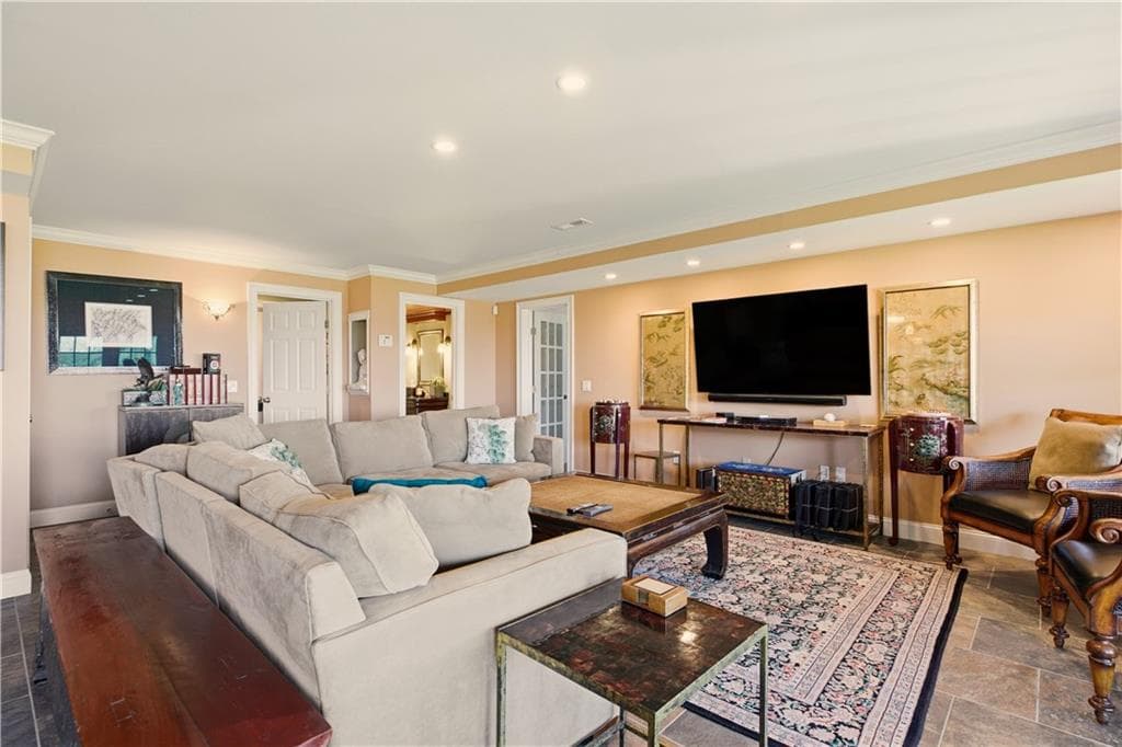Single Family Residence at 121 Seaside Drive, Jamestown, photo 36 of 47