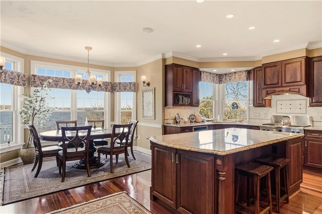 Single Family Residence at 121 Seaside Drive, Jamestown, photo 11 of 47