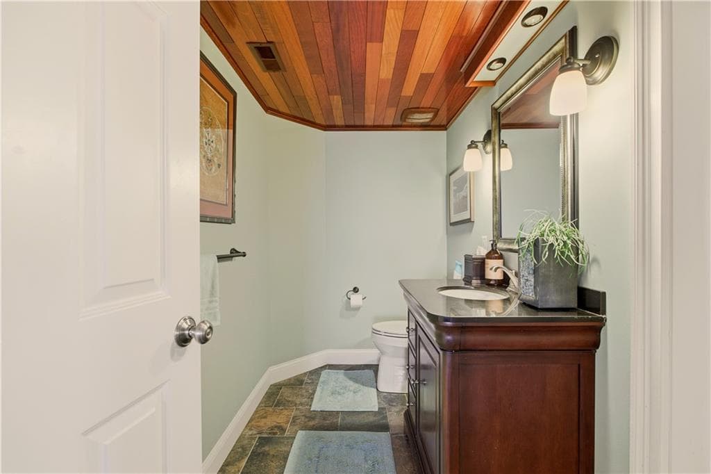 Single Family Residence at 121 Seaside Drive, Jamestown, photo 39 of 47