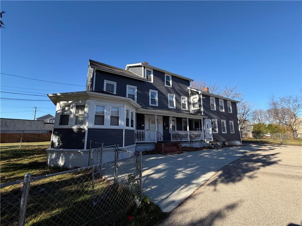 319 admiral Street