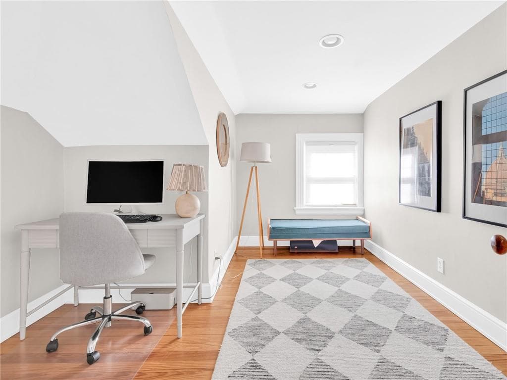 Condominium at 262 260 President Avenue UNIT 262, Providence, photo 31 of 43