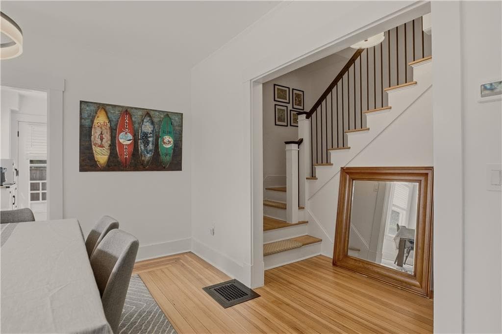 Condominium at 23 Pell Street, Newport, photo 23 of 48