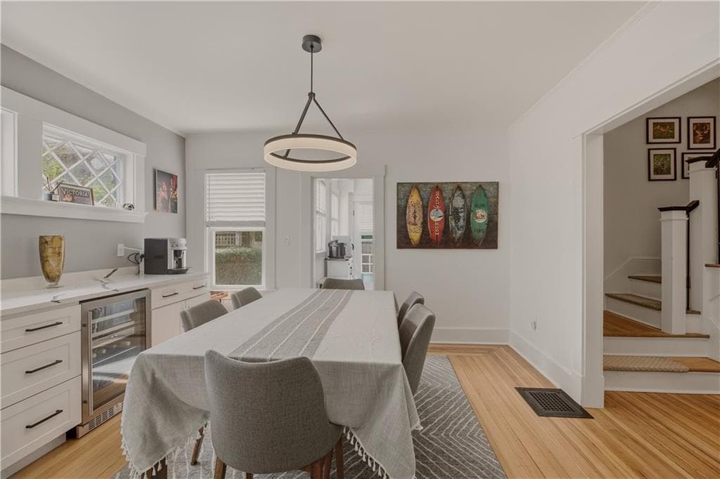 Condominium at 23 Pell Street, Newport, photo 12 of 48