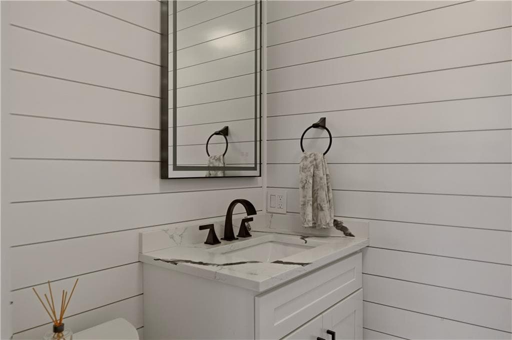 Condominium at 23 Pell Street, Newport, photo 22 of 48