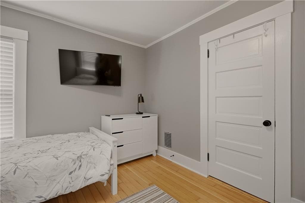 Condominium at 23 Pell Street, Newport, photo 36 of 48