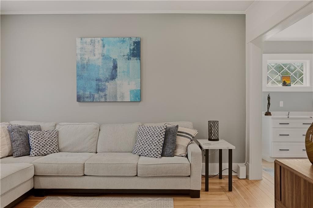 Condominium at 23 Pell Street, Newport, photo 9 of 48