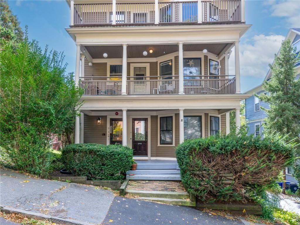 7 Jenckes Street UNIT 2