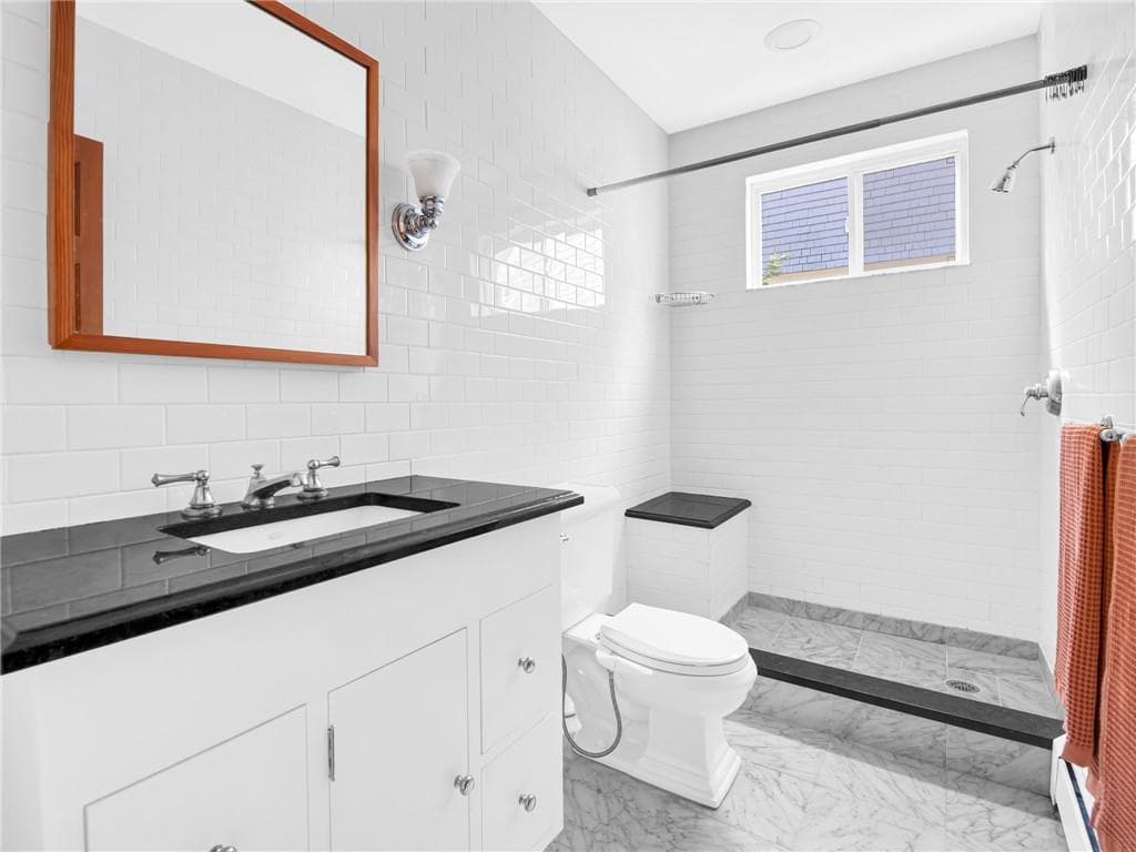 Condominium at 7 Jenckes Street UNIT 2, Providence, photo 14 of 33