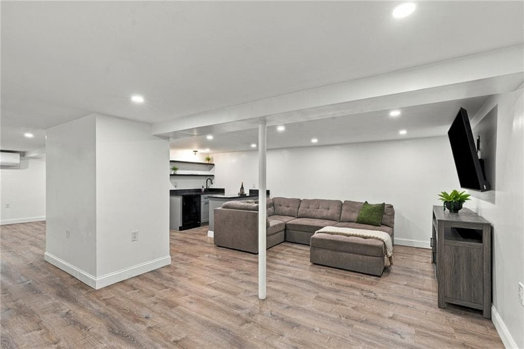Single Family Residence at 12 Peach Blossom Lane, Smithfield, photo 14 of 46