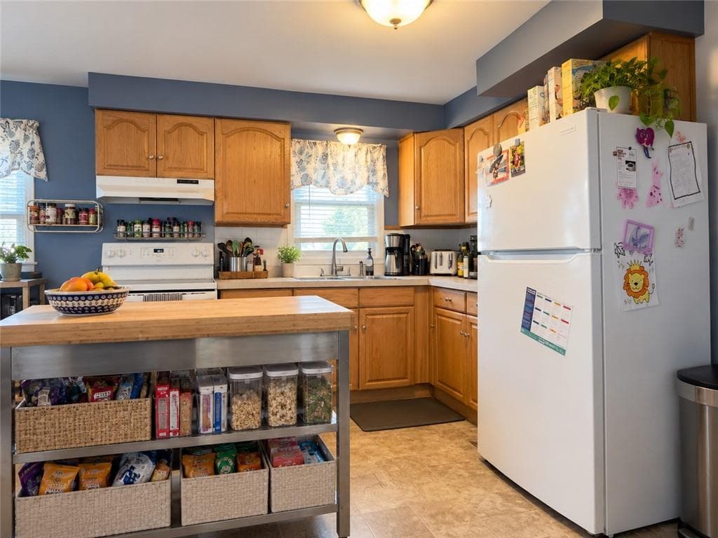 Multi Family at 181 Shun Pike, Johnston, photo 22 of 30
