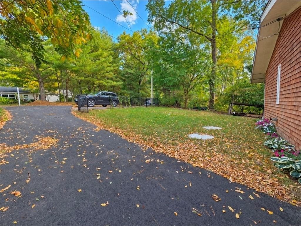 Single Family Residence at 39 Thurston Drive, Hopkinton, photo 44 of 50