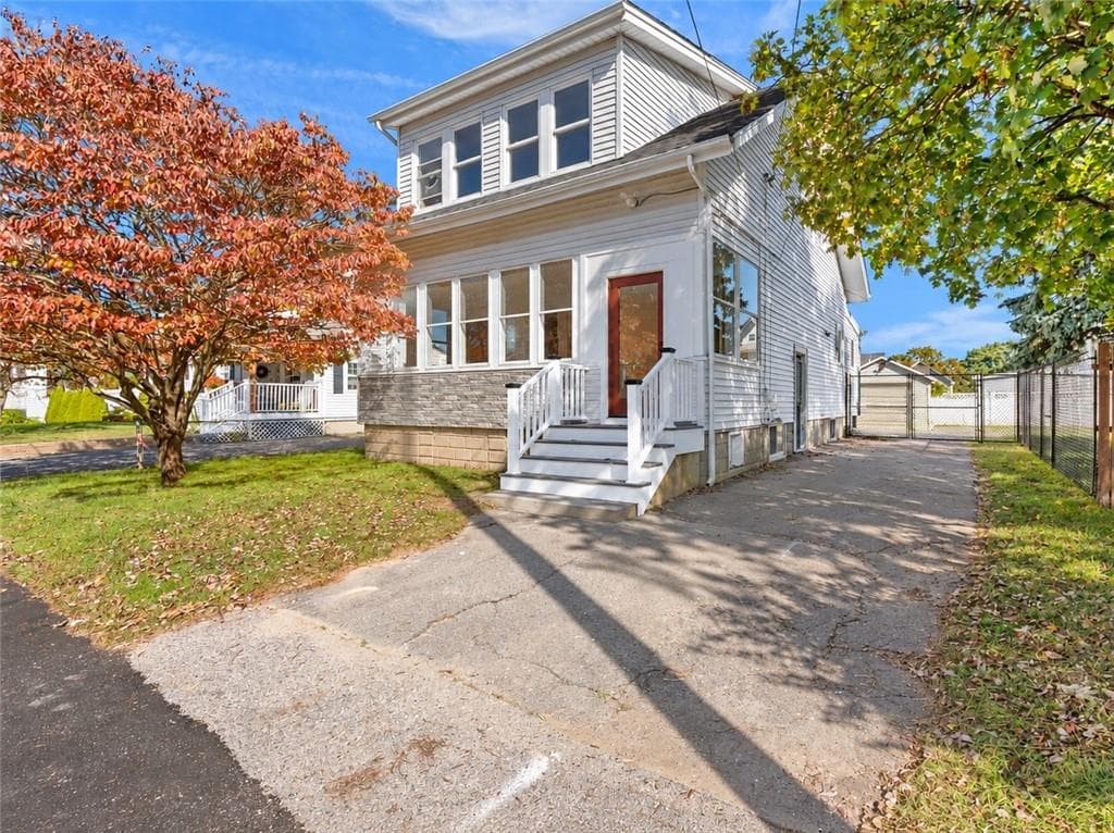 156 Putnam Street