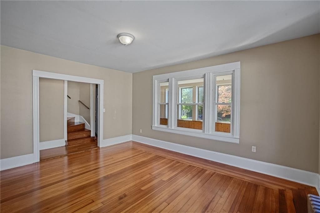 Single Family Residence at 156 Putnam Street, East Providence, photo 11 of 27