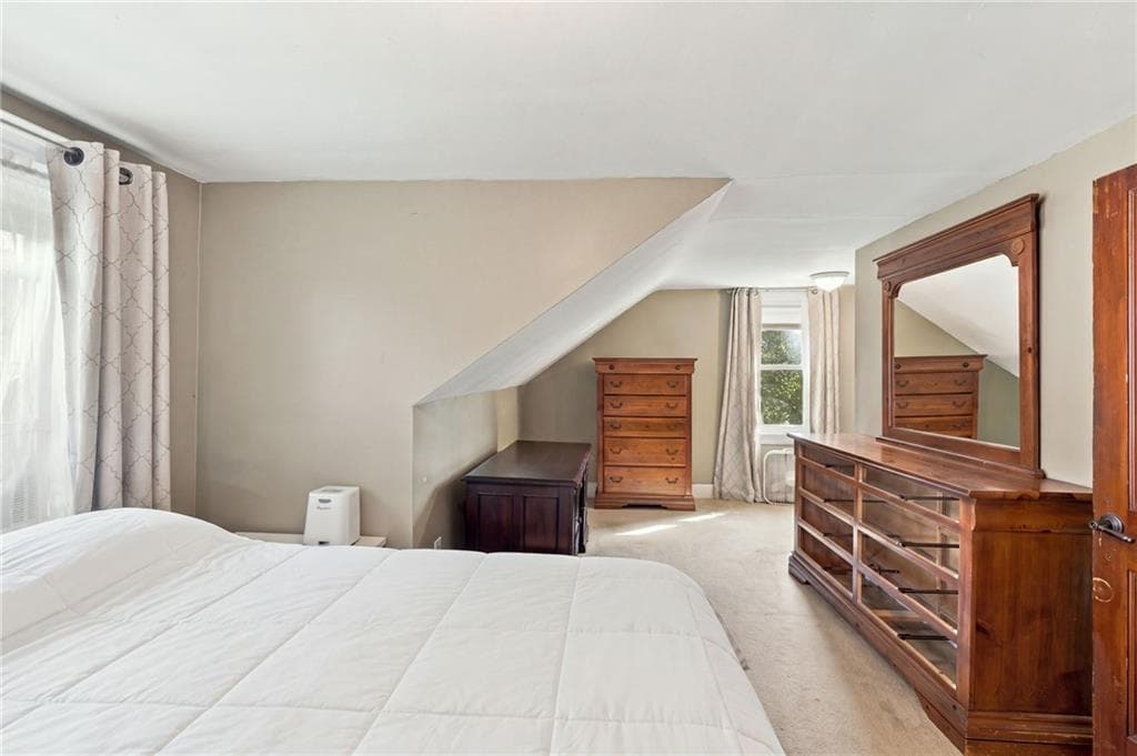 Single Family Residence at 1 Oliver Street, Smithfield, photo 22 of 30
