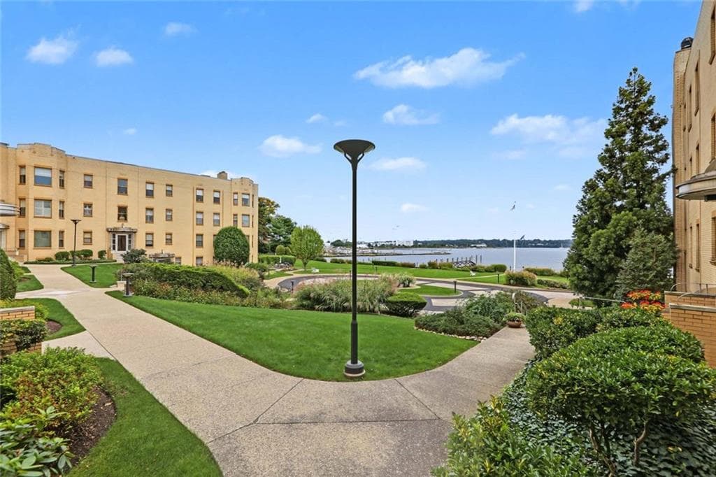 Condominium at 1180 Narragansett Boulevard UNIT F5, Cranston, photo 2 of 31
