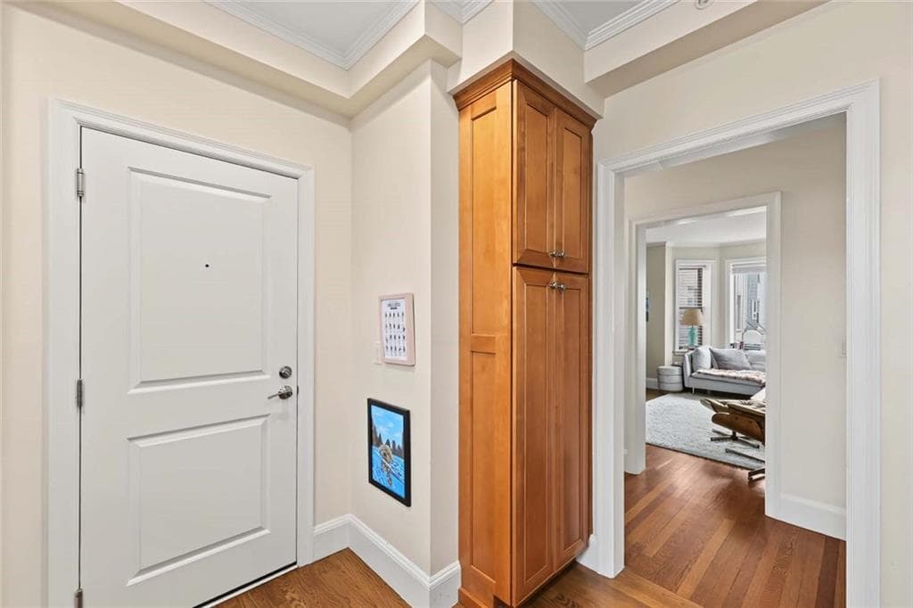 Condominium at 1180 Narragansett Boulevard UNIT F5, Cranston, photo 15 of 31