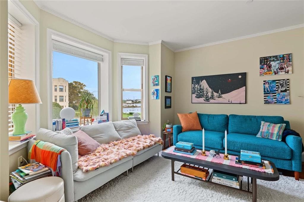 Condominium at 1180 Narragansett Boulevard UNIT F5, Cranston, photo 8 of 31