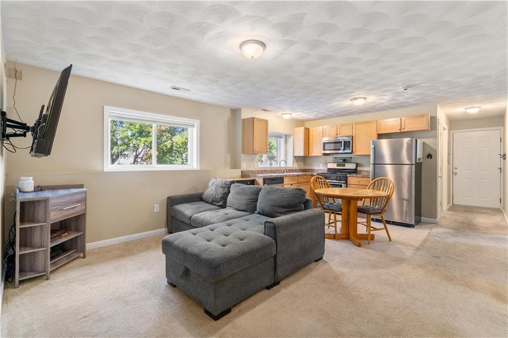 Condominium at 2 Main Street UNIT 18, Lincoln, photo 3 of 18