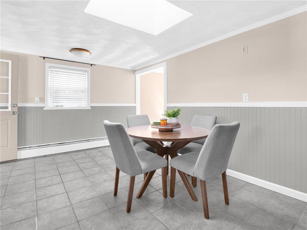 Single Family Residence at 37 Bakers Creek Road, Warwick, photo 12 of 37