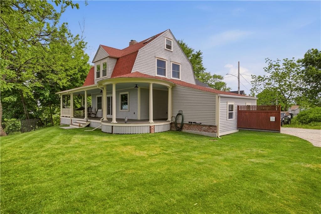 Single Family Residence at 1 Sabin Street, East Providence, photo 7 of 48