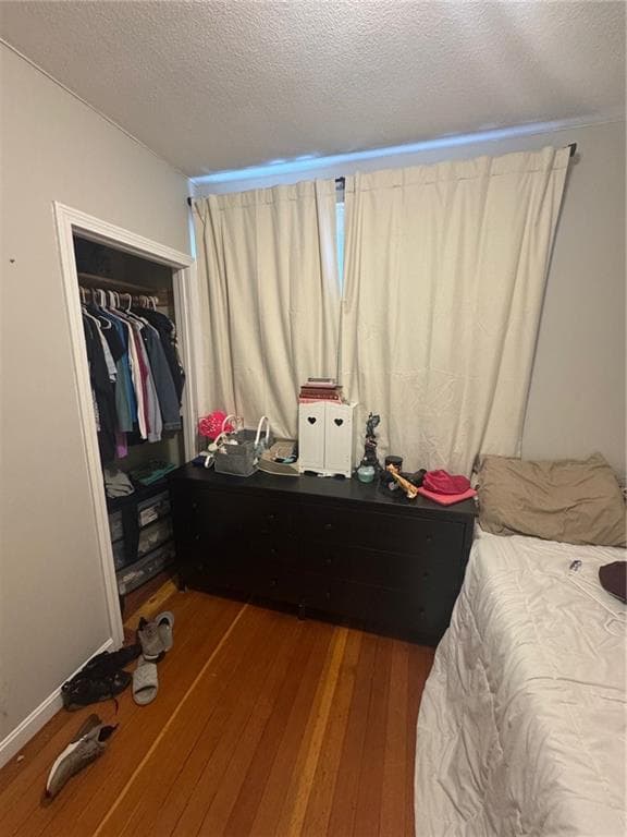 Multi Family at 81 Radcliffe Avenue, Providence, photo 6 of 11