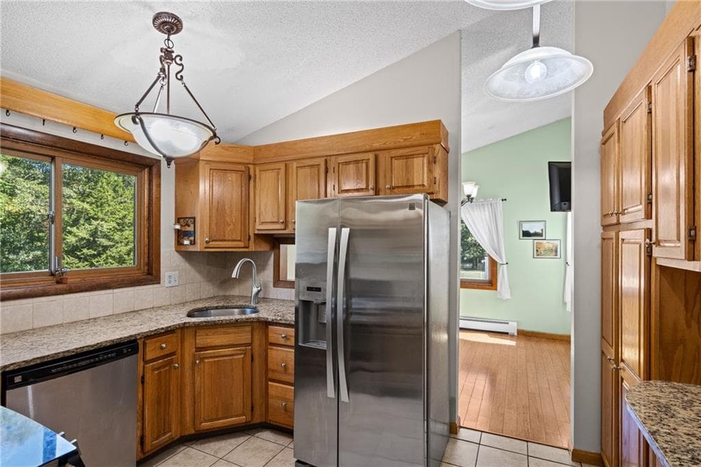 Single Family Residence at 37 Forrestal Drive, Westerly, photo 13 of 42