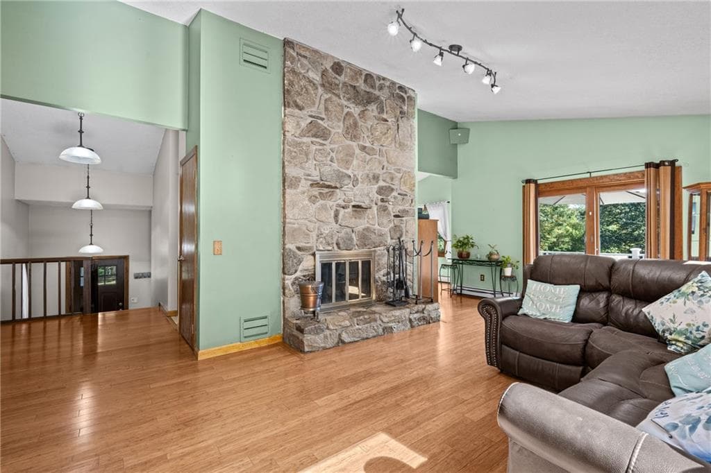 Single Family Residence at 37 Forrestal Drive, Westerly, photo 9 of 42