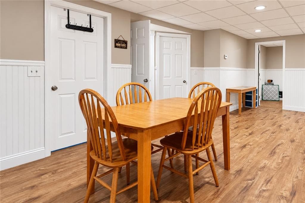Single Family Residence at 93 Oakland Avenue, Seekonk, photo 27 of 35