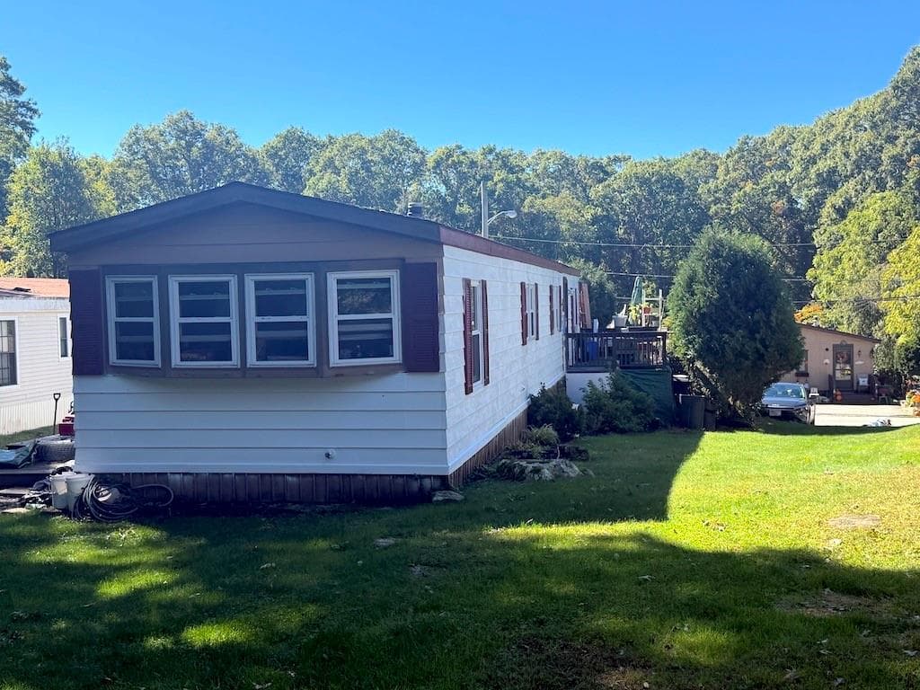 Single Family Residence at 301 F-17 Bulgarmarsh Road, Tiverton, photo 3 of 20