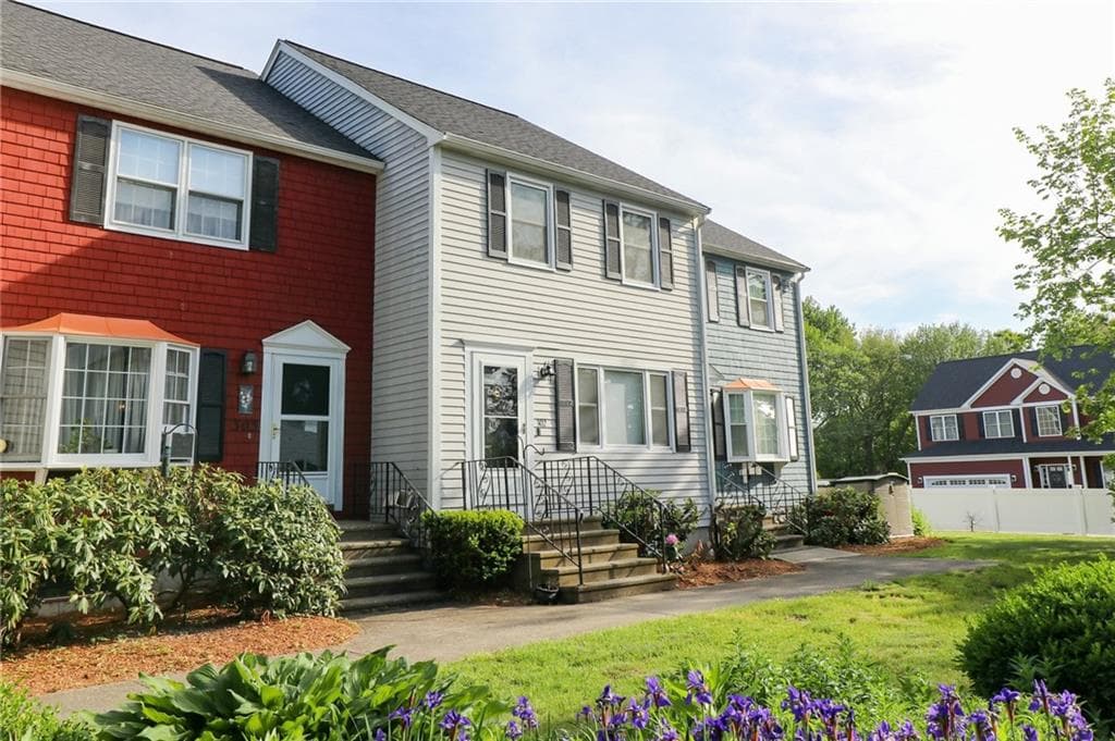 Condominium at 1175 Diamond Hill Road UNIT 302, Woonsocket, photo 2 of 37
