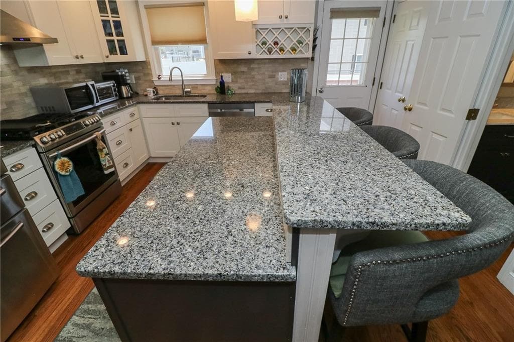 Condominium at 1175 Diamond Hill Road UNIT 302, Woonsocket, photo 13 of 37