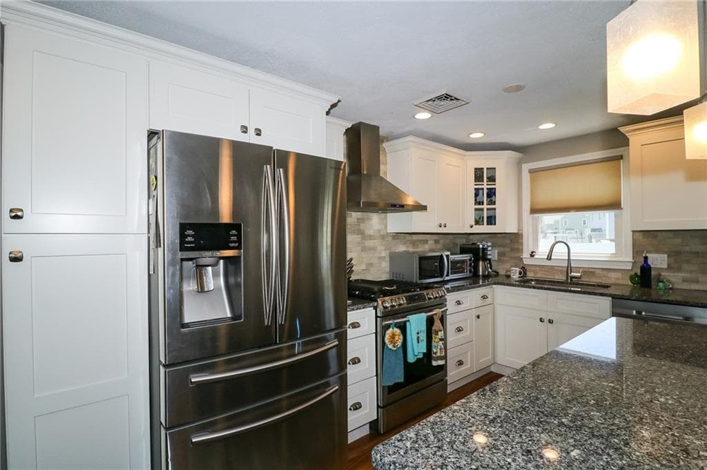 Condominium at 1175 Diamond Hill Road UNIT 302, Woonsocket, photo 14 of 37