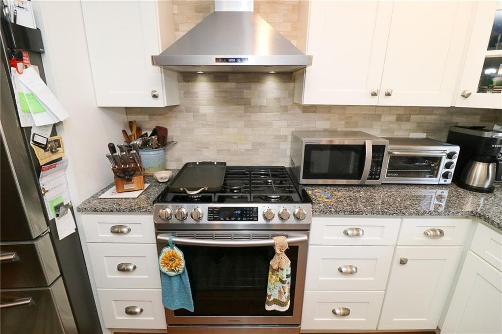 Condominium at 1175 Diamond Hill Road UNIT 302, Woonsocket, photo 15 of 37