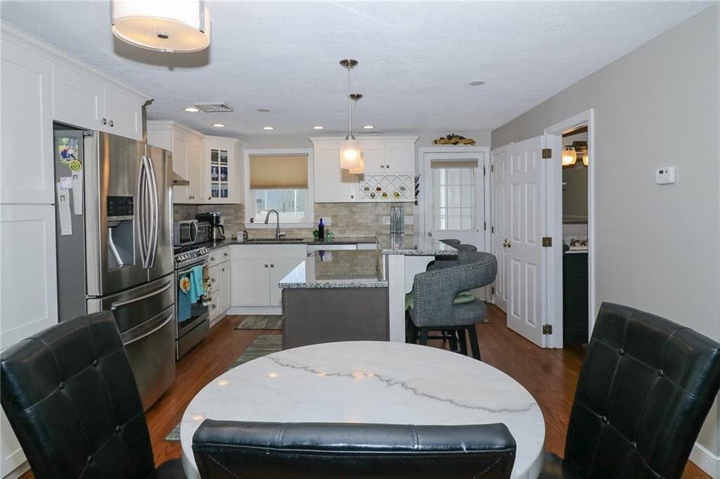 Condominium at 1175 Diamond Hill Road UNIT 302, Woonsocket, photo 11 of 37