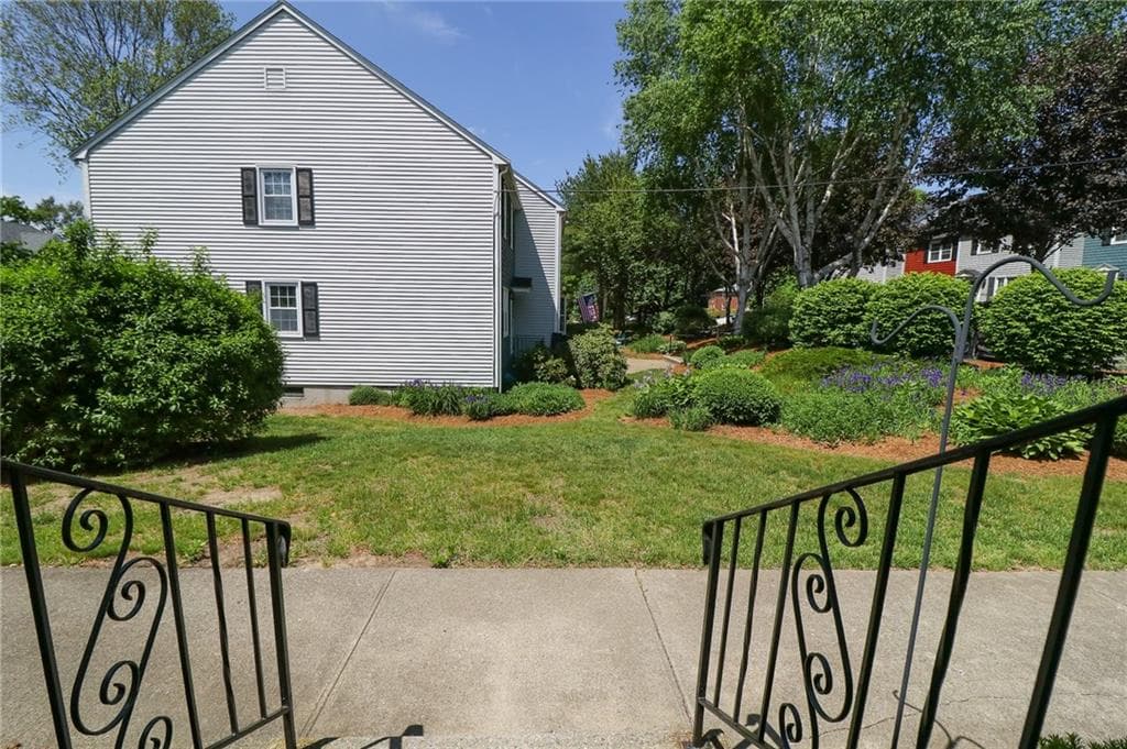 Condominium at 1175 Diamond Hill Road UNIT 302, Woonsocket, photo 4 of 37