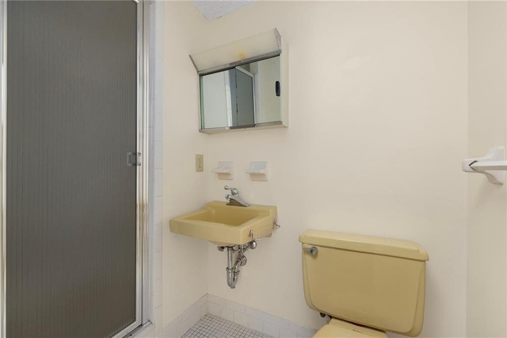 Condominium at 143 Hoffman Avenue UNIT 205, Cranston, photo 14 of 28